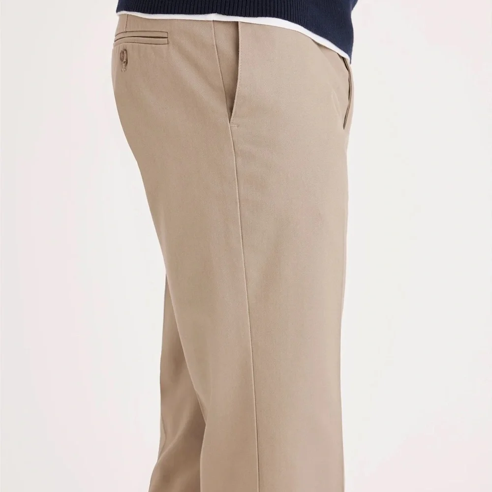Dockers Men's Khaki Chinos - Picture 3 of 8